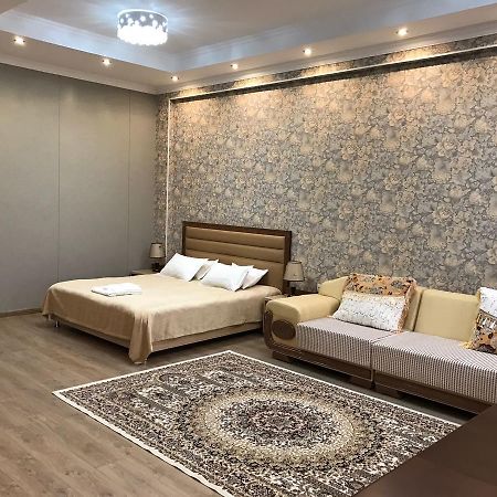 Dostyk Hotel Къзълорда Екстериор снимка