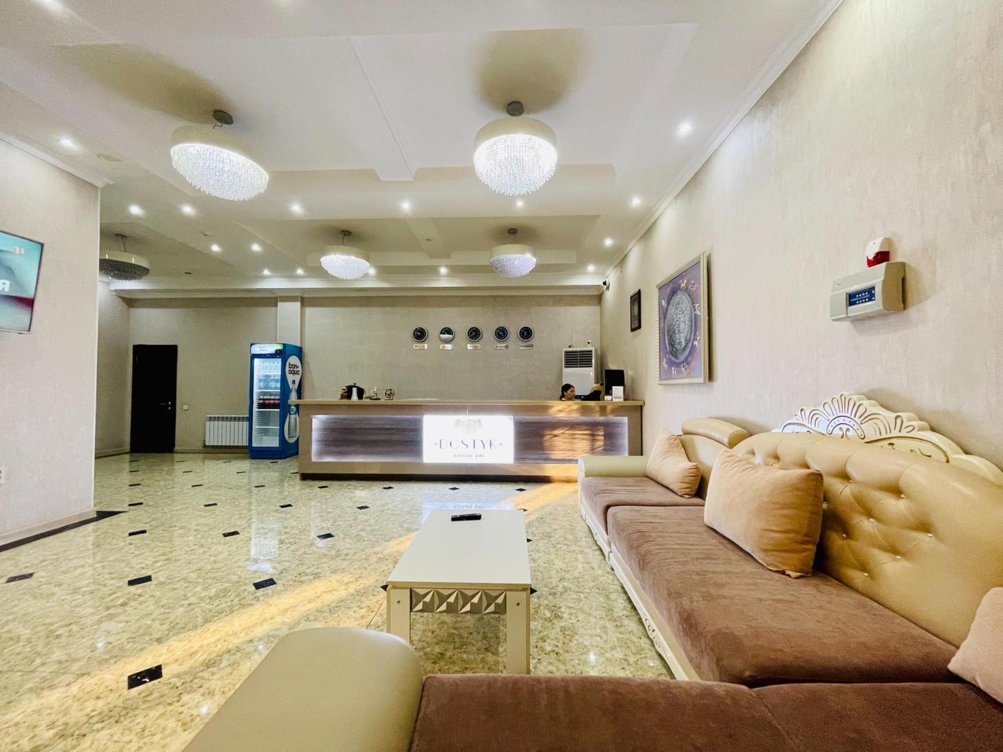 Dostyk Hotel Къзълорда Екстериор снимка