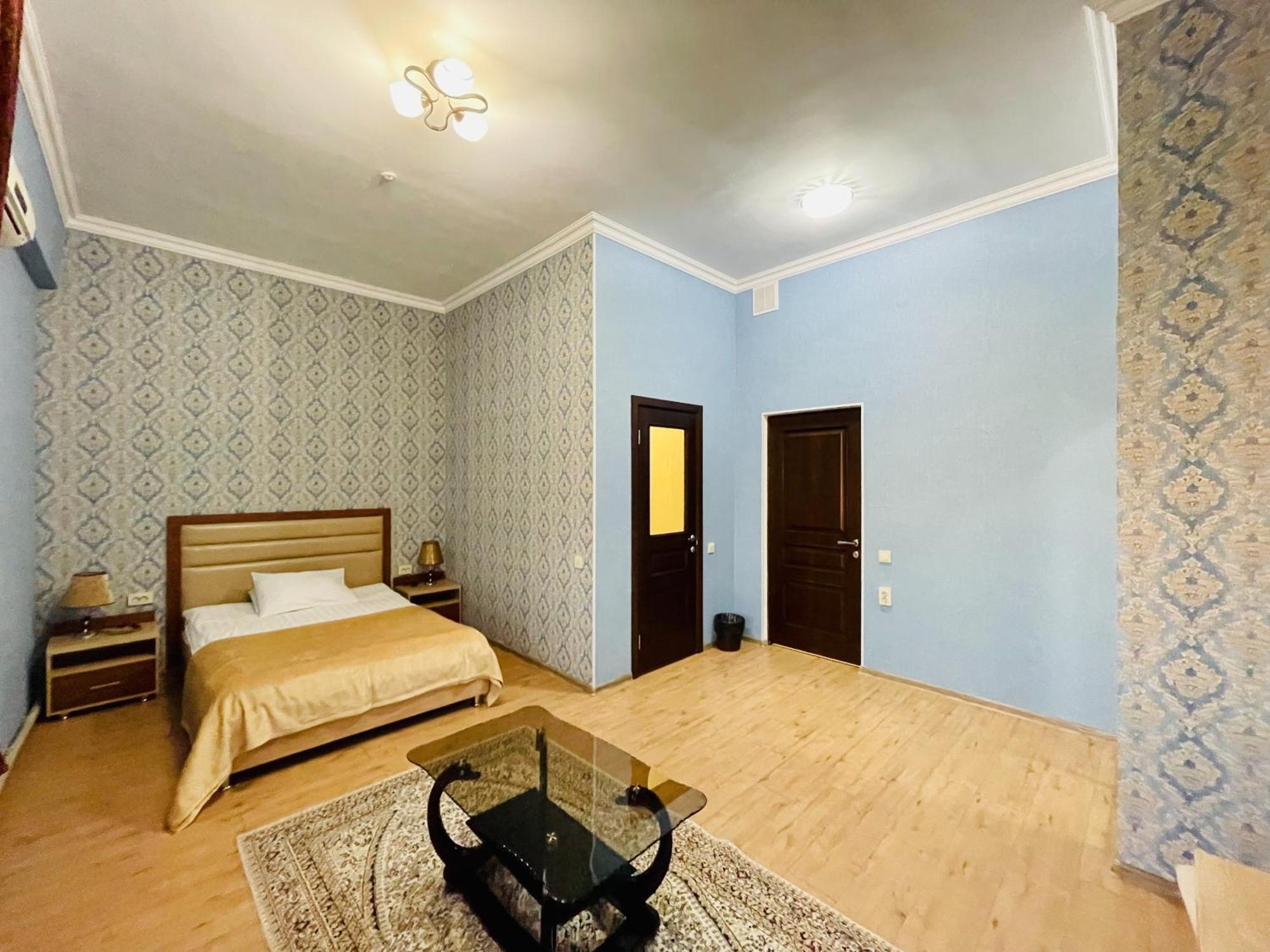 Dostyk Hotel Къзълорда Екстериор снимка