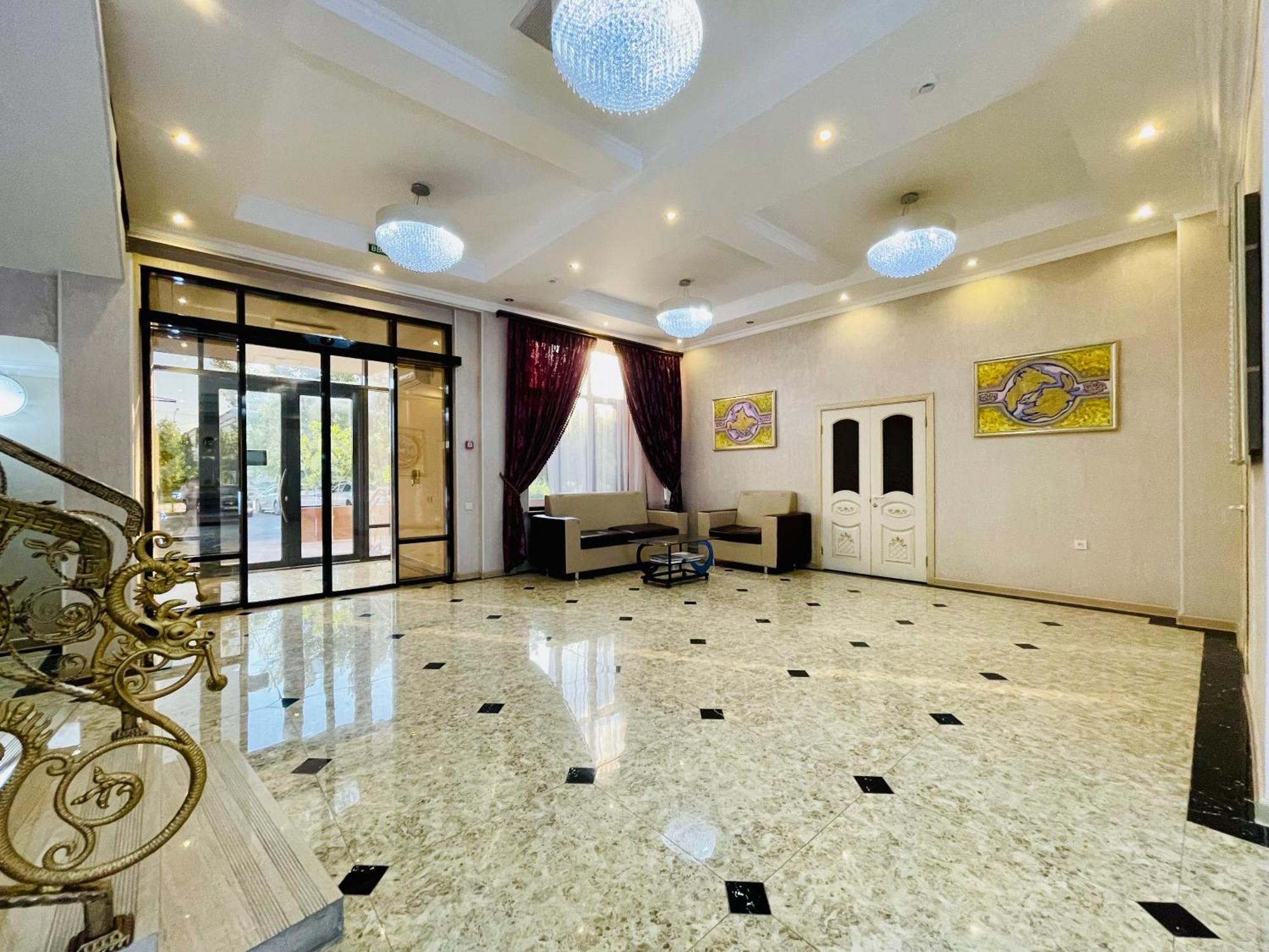 Dostyk Hotel Къзълорда Екстериор снимка