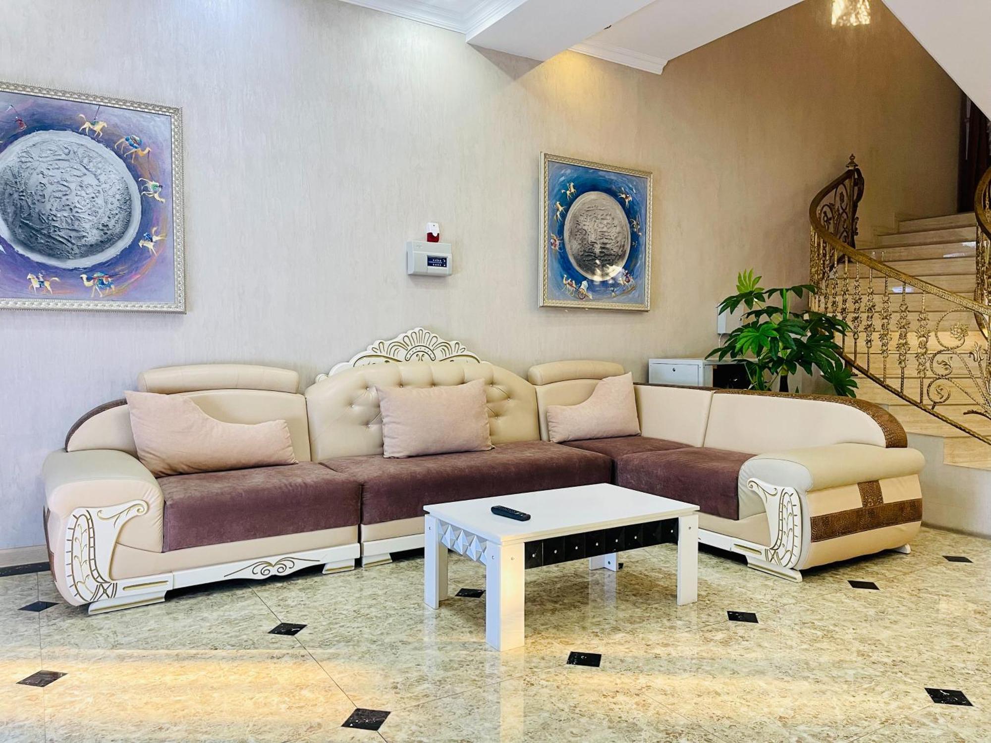 Dostyk Hotel Къзълорда Екстериор снимка