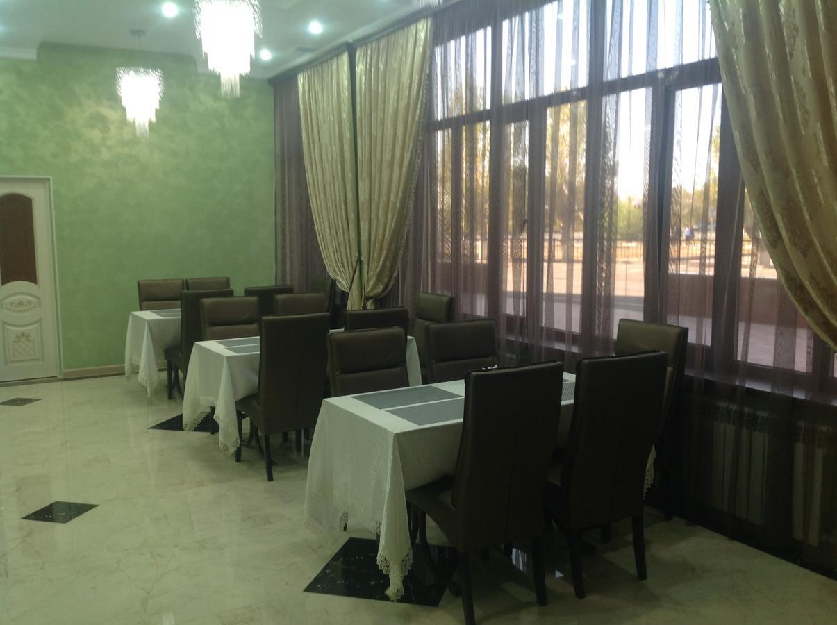 Dostyk Hotel Къзълорда Екстериор снимка
