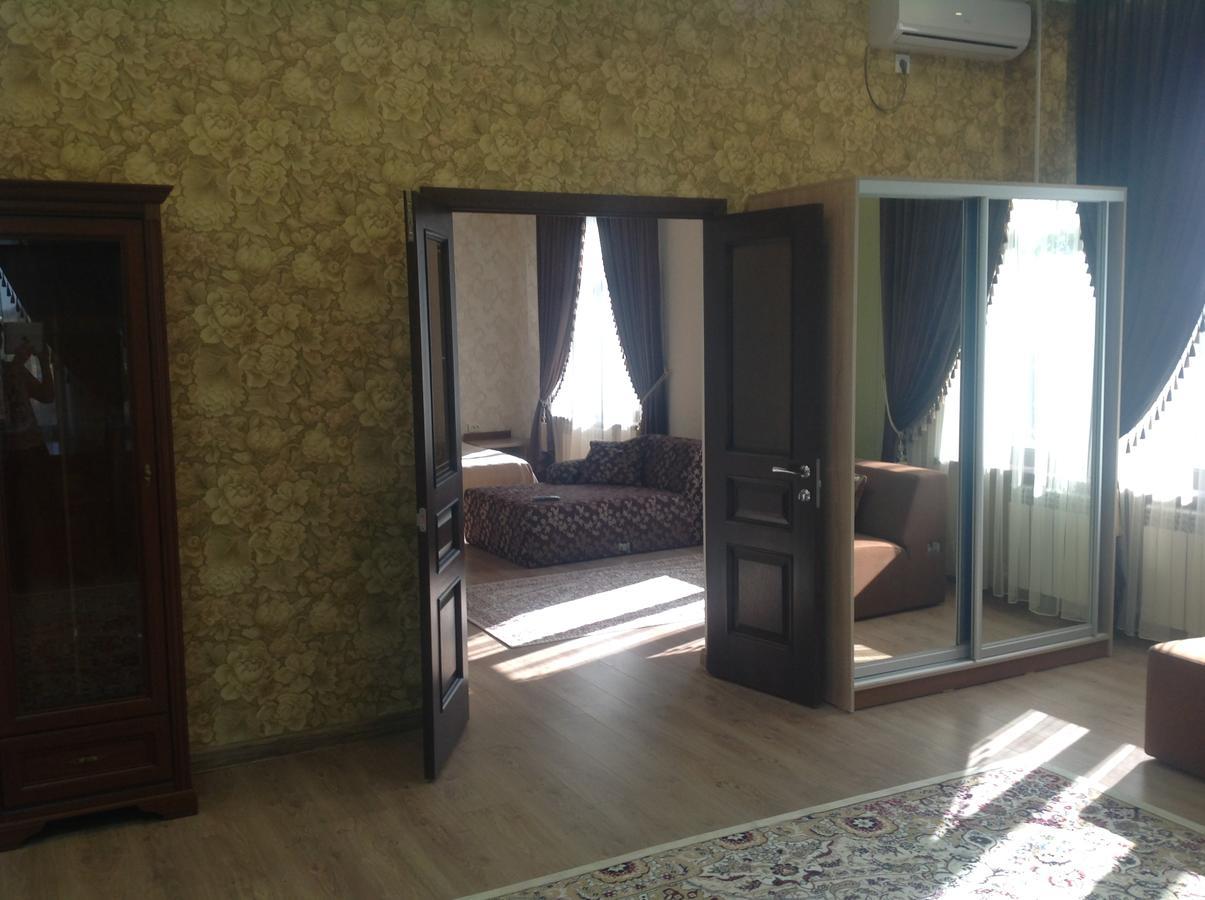 Dostyk Hotel Къзълорда Екстериор снимка