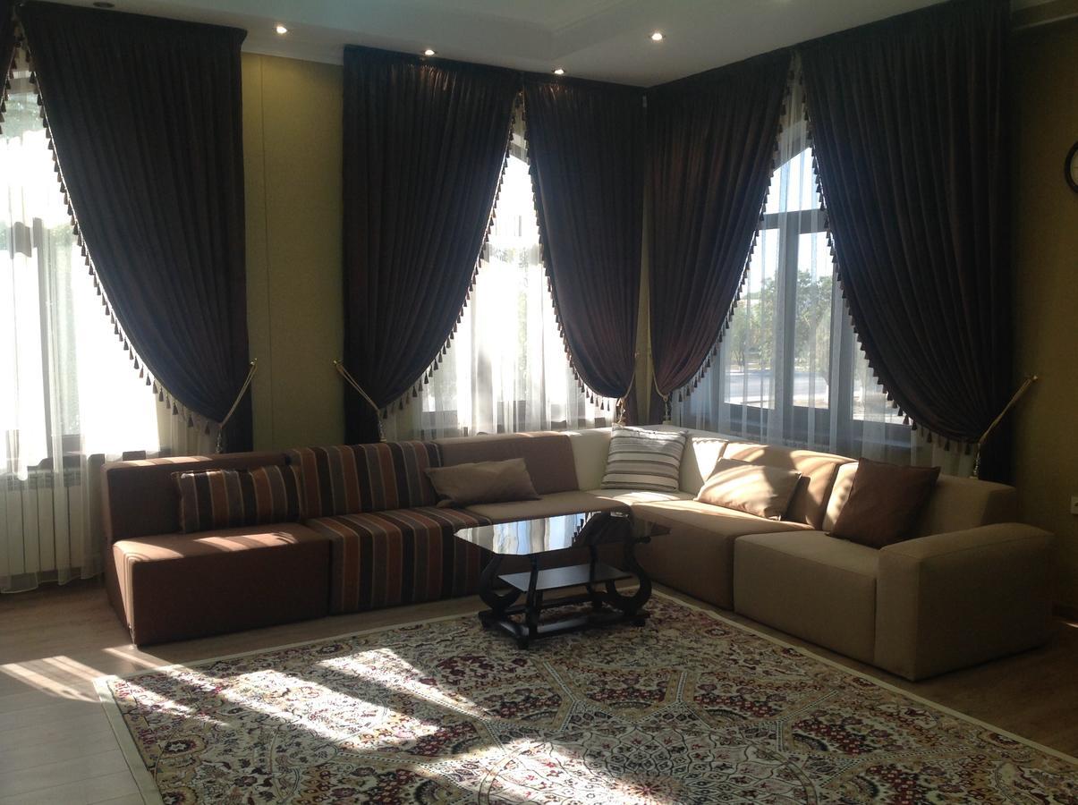 Dostyk Hotel Къзълорда Екстериор снимка