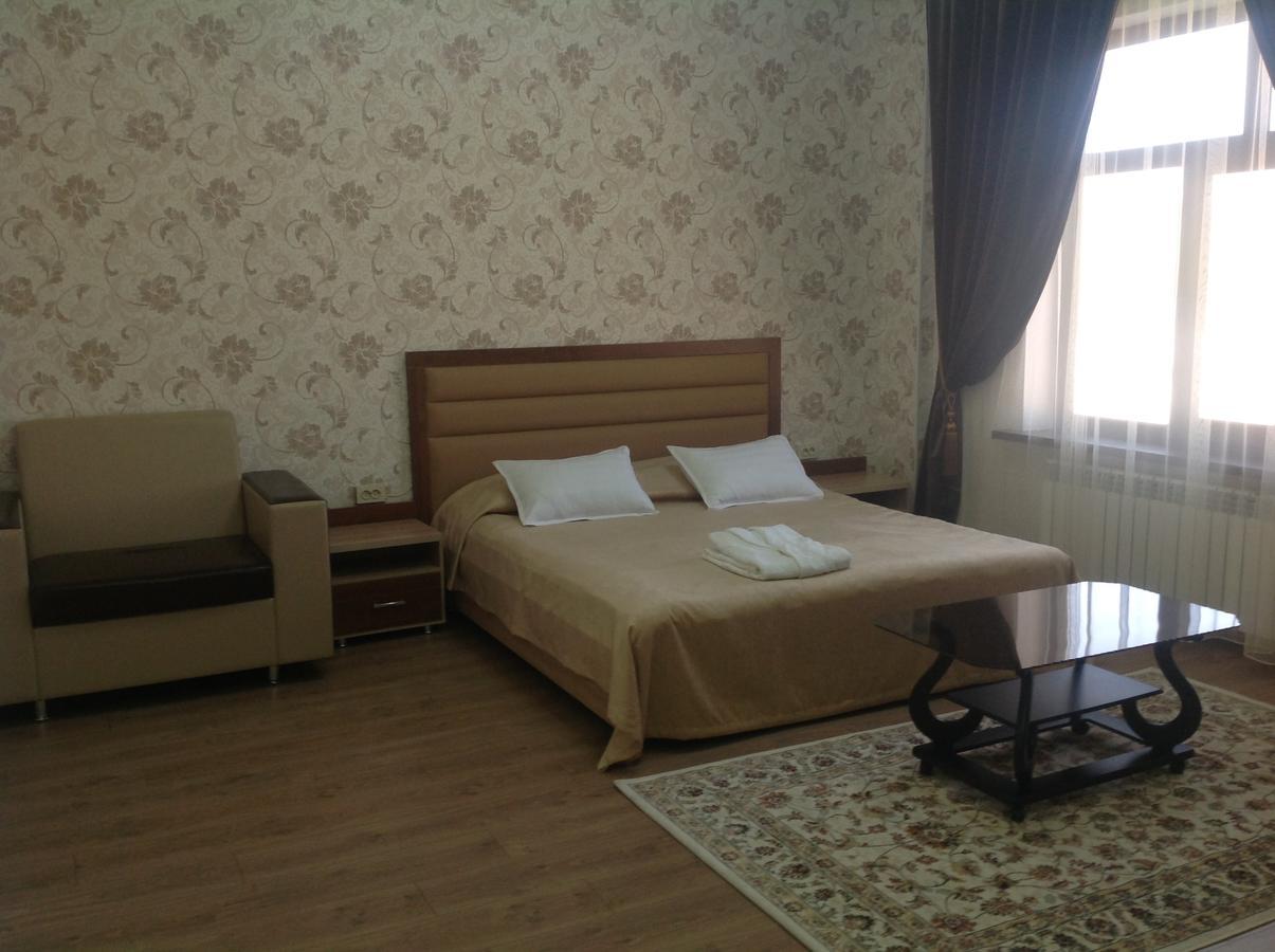 Dostyk Hotel Къзълорда Екстериор снимка