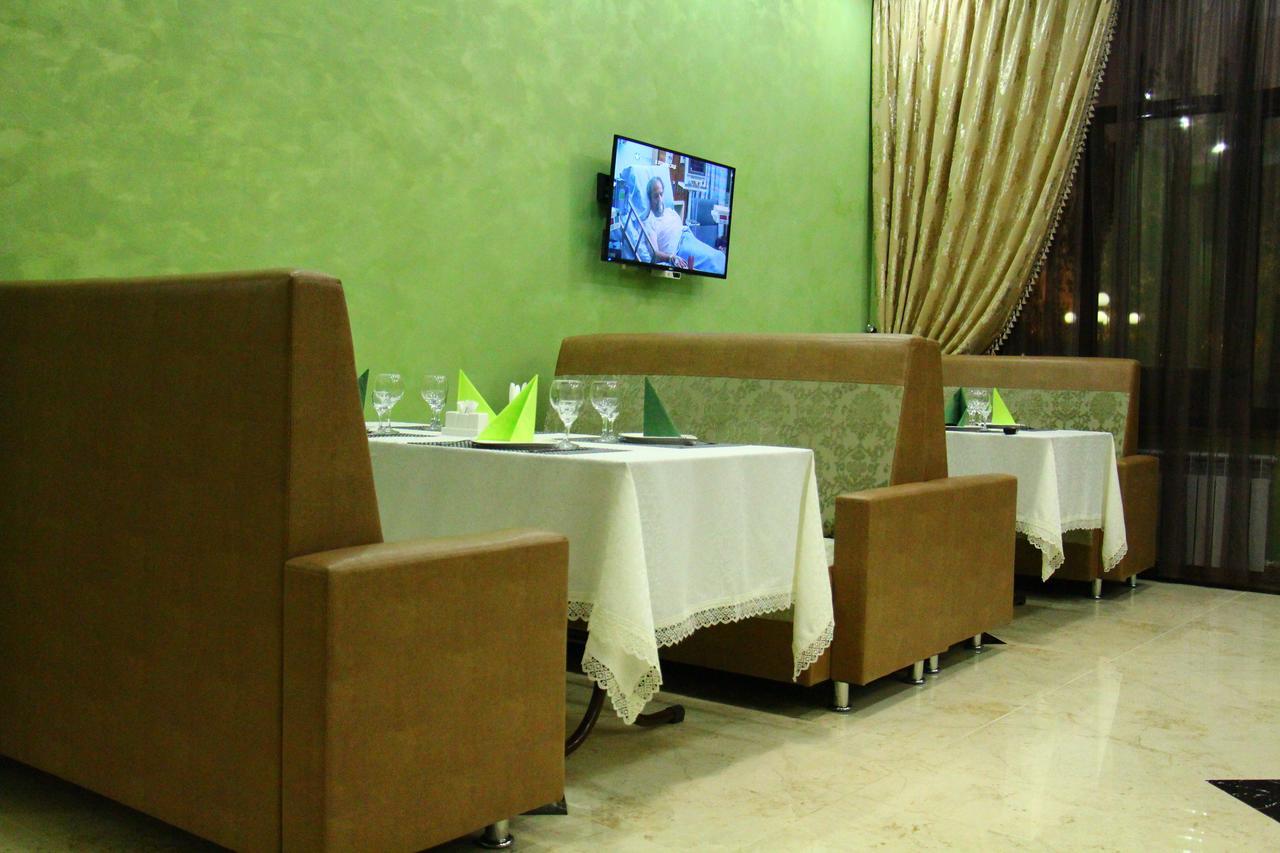 Dostyk Hotel Къзълорда Екстериор снимка